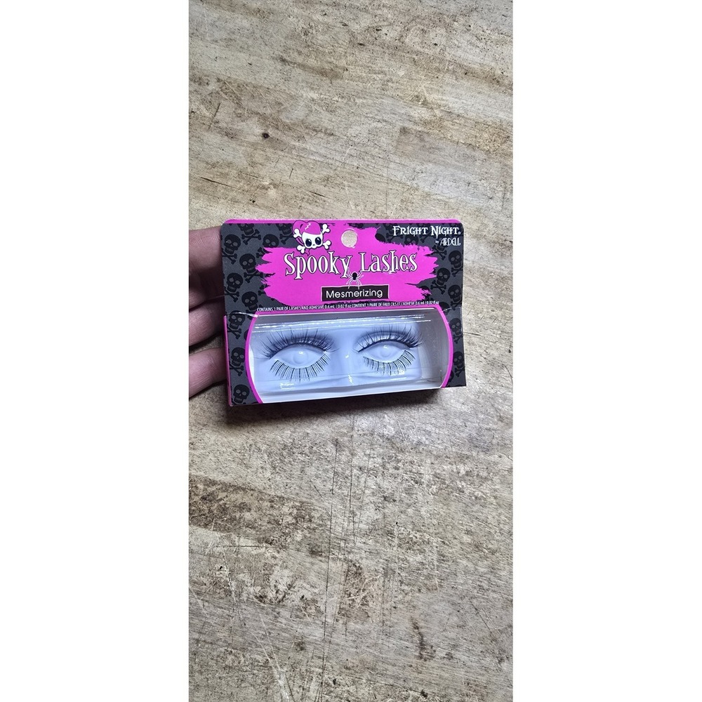Halloween Spooky False Lashes Fright Night by Ardell Mesmerizing Lashes New